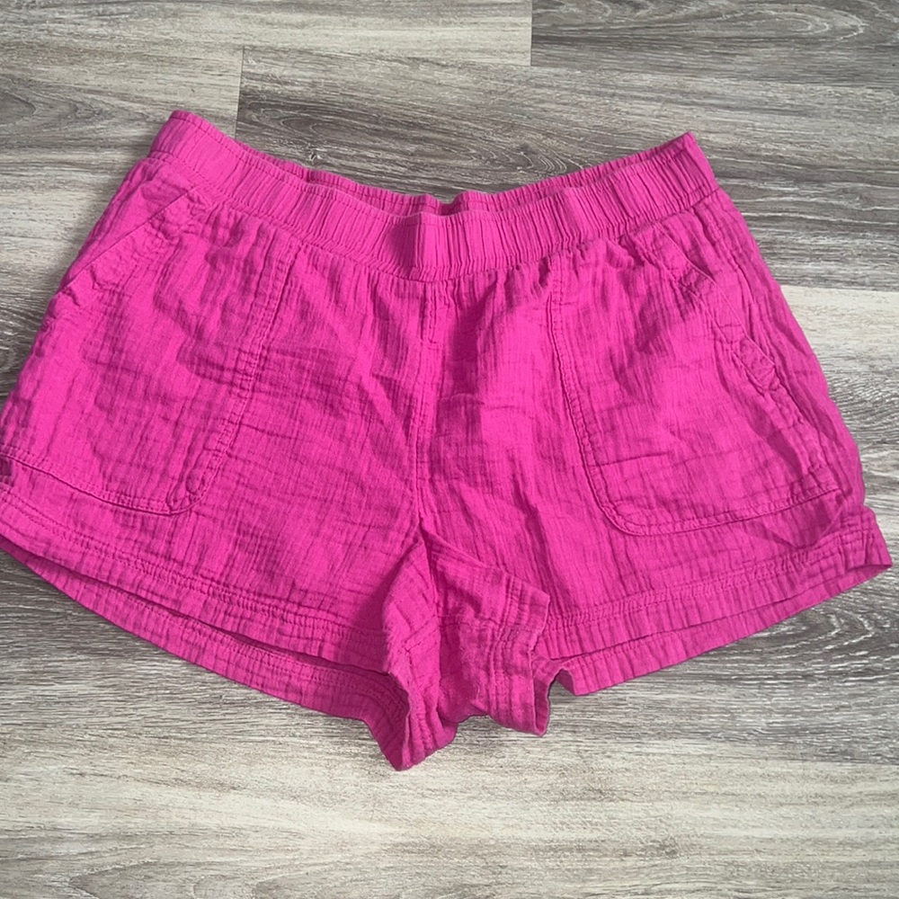 linen shorts